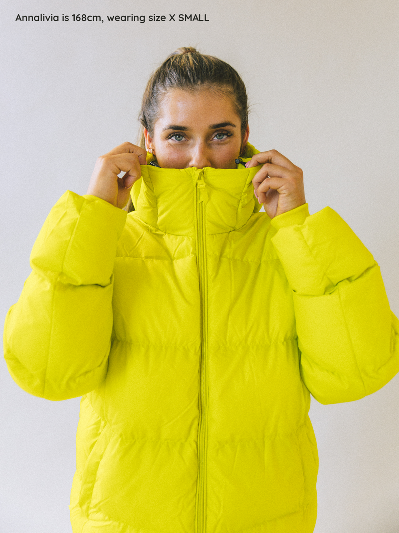 OVERSIZED PUFFER LIME FLASH